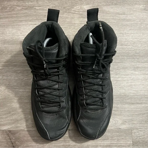 Nike Air Jordan 12 Winterized Triple Black - Picture 4 of 9